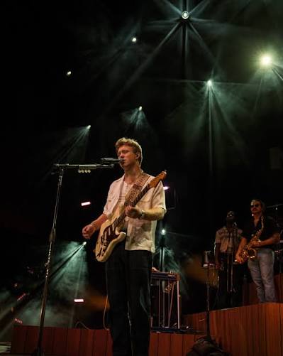 Ty Myers in concert